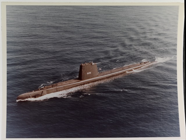 Questa immagine ha l'attributo alt vuoto; il nome del file è MARINA-US-USS_Grenadier_SS-525.jpg